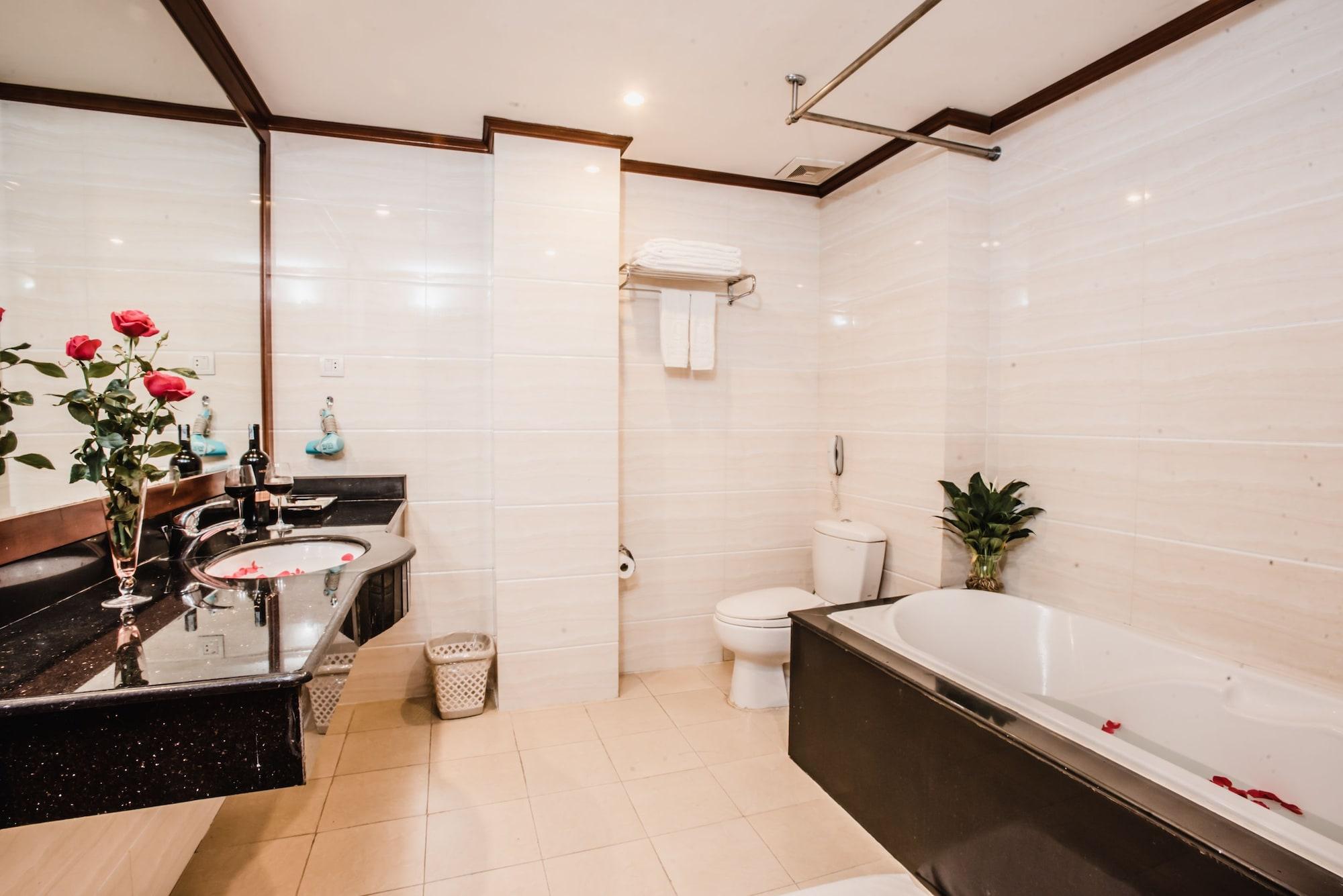 S79 Sunny Hotel 2 Hanoi Bagian luar foto