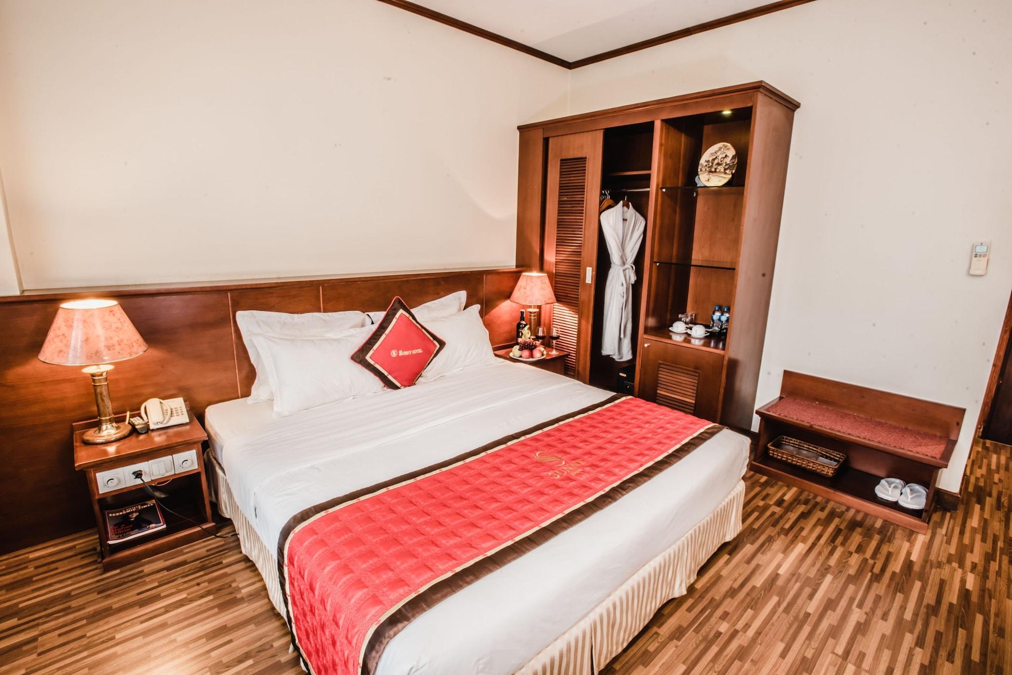 S79 Sunny Hotel 2 Hanoi Bagian luar foto