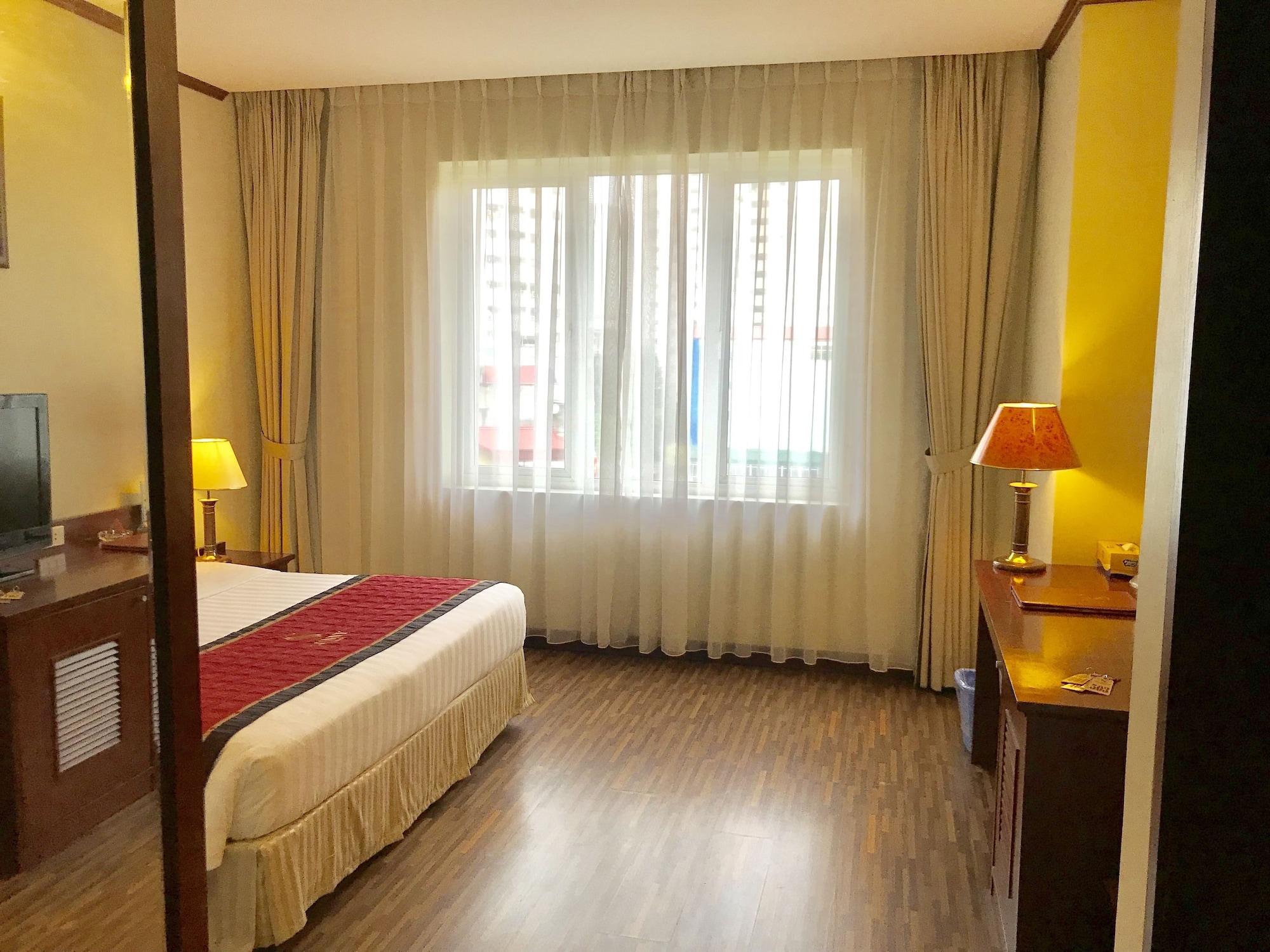 S79 Sunny Hotel 2 Hanoi Bagian luar foto