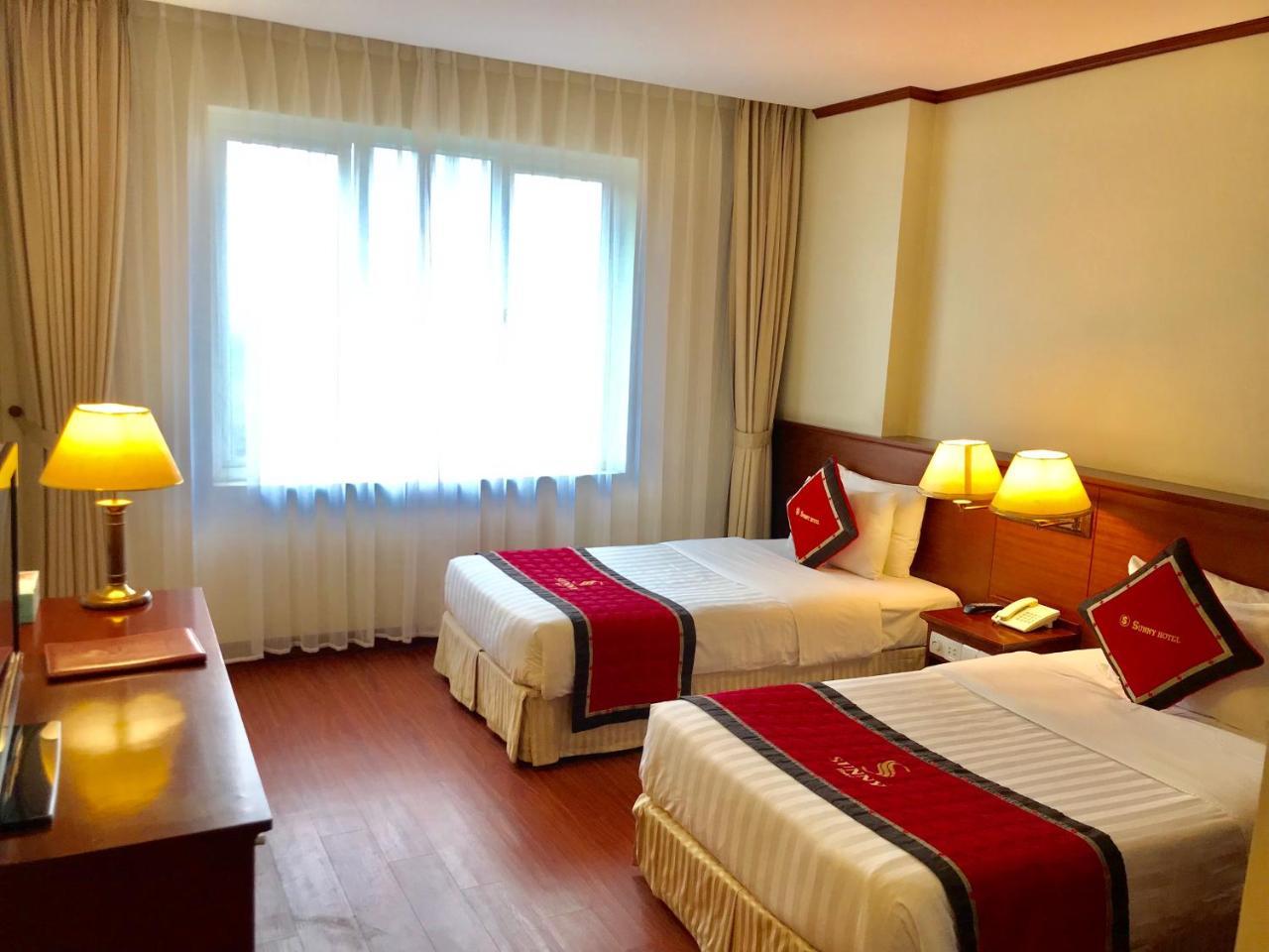 S79 Sunny Hotel 2 Hanoi Bagian luar foto
