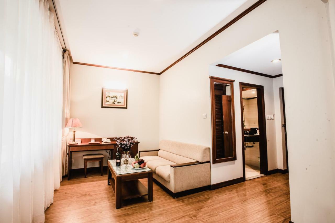 S79 Sunny Hotel 2 Hanoi Bagian luar foto
